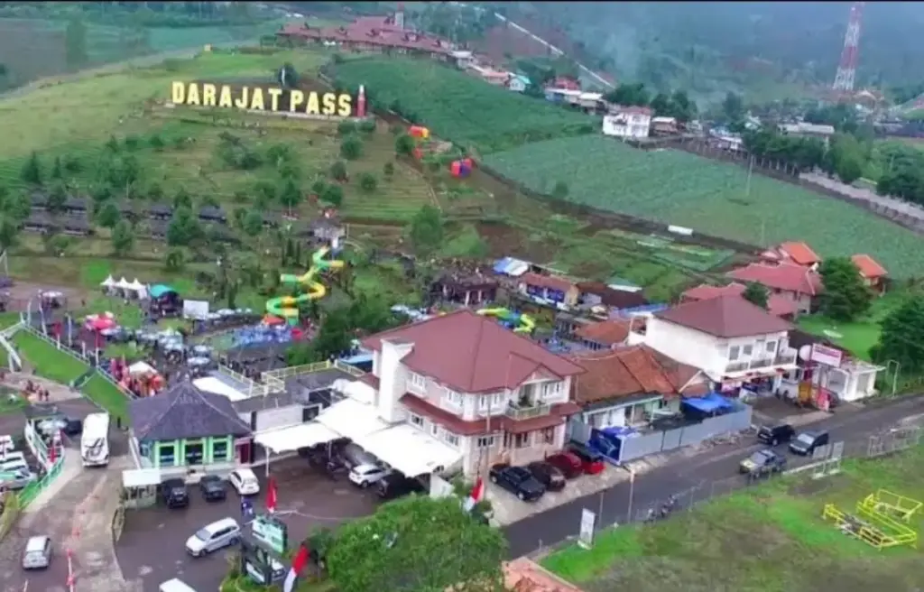 Darajat Pass Tempat Wisata Wajib di Garut: Ada Kolam Renang Air Panas hingga Outbound tempat wisata darajat pass garut