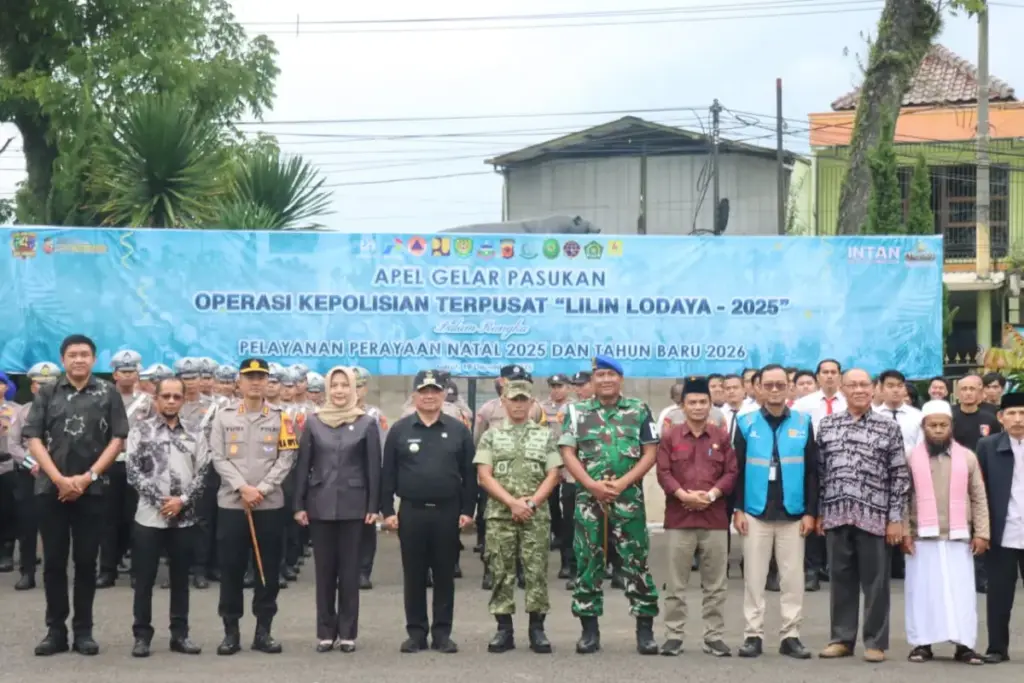 Jelang Natal dan Tahun Baru 2025, Bupati Garut Pimpin Apel Operasi Ktupat Lodaya