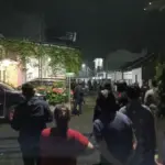 Densus 88 Antiteror Polri saat melakukan penggeledahan rumah di wilayah Kabupaten Garut