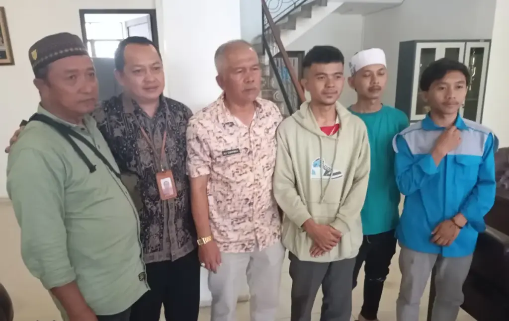 Empat warga Garut terjebal bencana Aceh dan Sumatra akhirnya bisa kembali pulang. (Ale/Radar Garut)