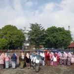 Upacara Peringatan Hari Ibu ke 97 Tahun 2025 berlangsung khidmat dan penuh makna di Lapangan Setda Garut