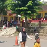 Siswa Garut Tetap Terima MBG Selama Libur, Ucapkan Terima Kasih ke Presiden. (Feri/radar Garut)