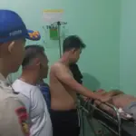 Dua Wisatawan yang Berhasil Diselamatkan Satpolairud di Pantai Karangpapak Garut.(istimewa)