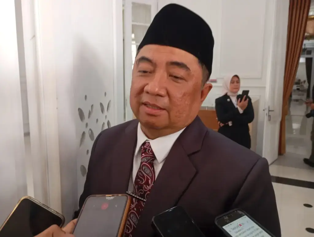 Bupati Garut, Abdusy Syakur Amin