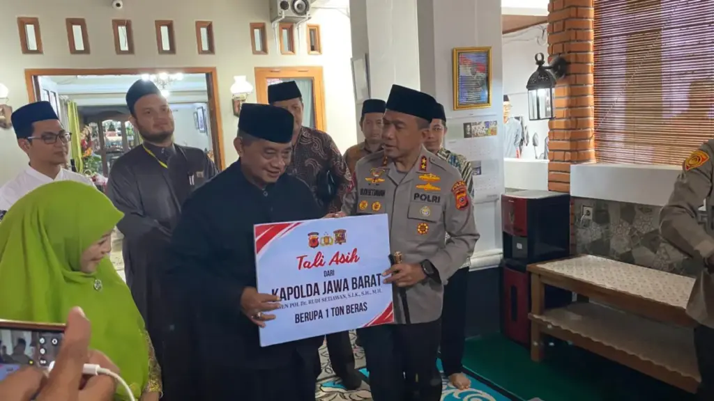 Kapolda Jabar Perkuat Sinergi di Ponpes Cipasung Guna Jaga Kesejukan Ramadan istimewa