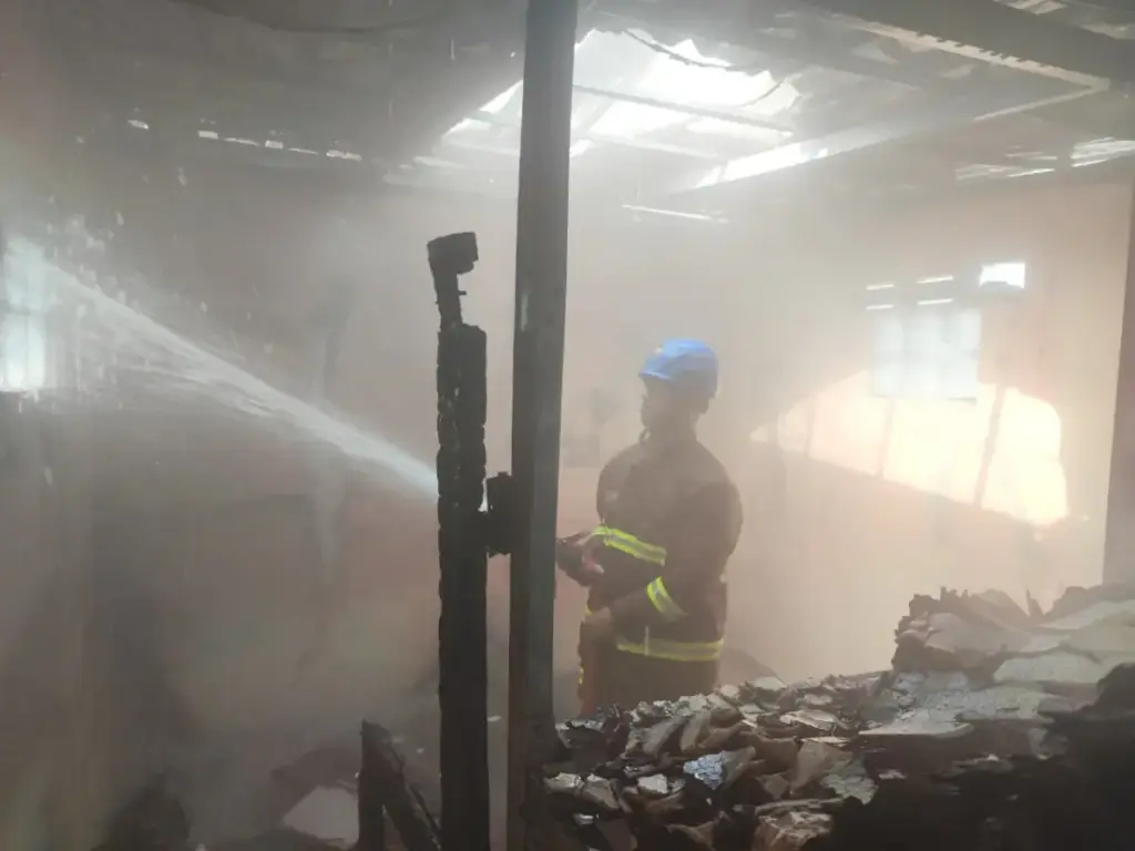 Berawal dari Charger Laptop, Sebuah Rumah Warga di Cilawu Garut Hangus Terbakar istimewa