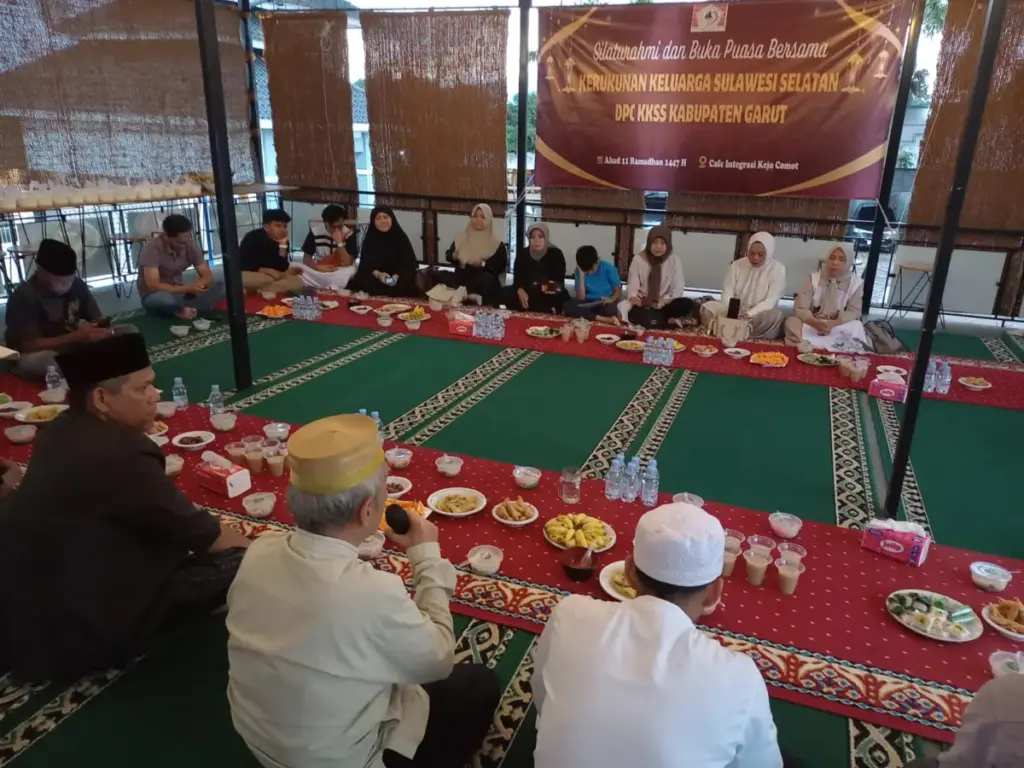 Suasana Khidmat di Kafe Lapas Garut, KKSS Garut Pererat Silaturahmi Lewat Buka Puasa Bersama Radar Garut