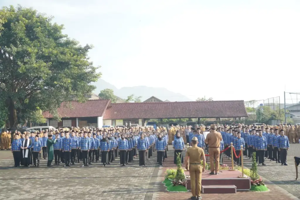 150 CPNS Resmi Diangkat Jadi PNS, Bupati Garut Tekankan Integritas dan Pengabdian istimewa