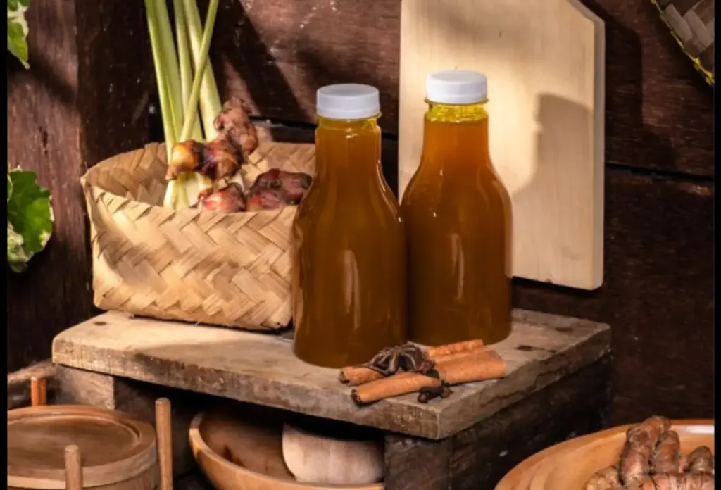 Lawan Cuaca Ekstrem: 4 Racikan Jamu Rahasia yang Bikin Imun Tubuh Gak Gampang Tumbang! (pinterest/radargarut.id)