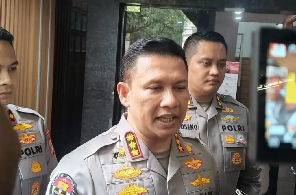 Polisi Lakukan Investigasi Mendalam Terhadap Supir Taksi Green SM: Temukan Fakta Baru Kronologi Taksi Mogok (Disways)