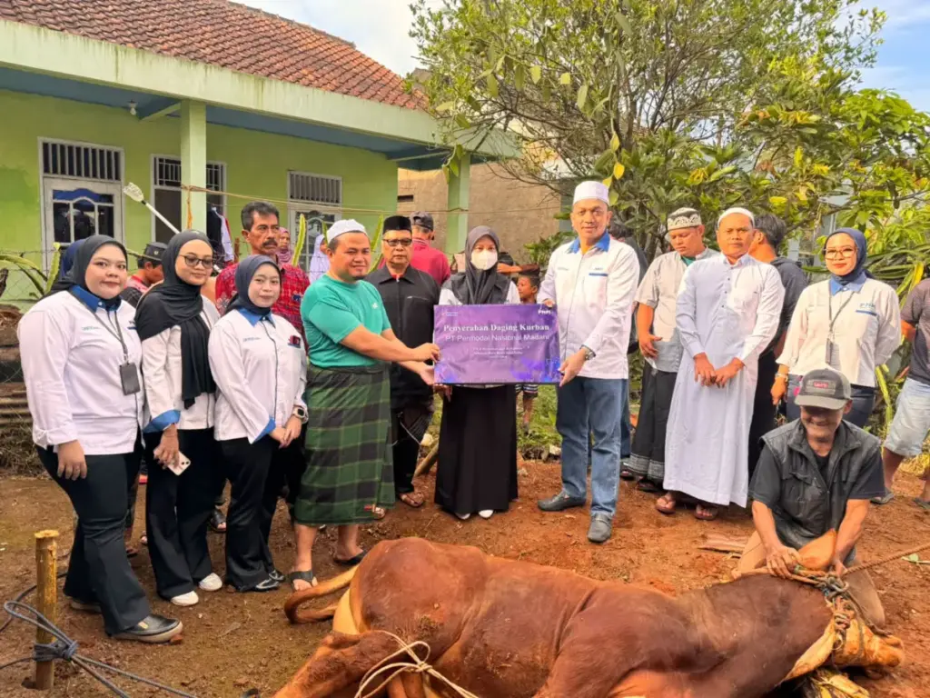 Sambut Idul Adha, PNM Salurkan Hewan Kurban untuk Masyarakat di Sekitar Wilayah Operasional istimewa