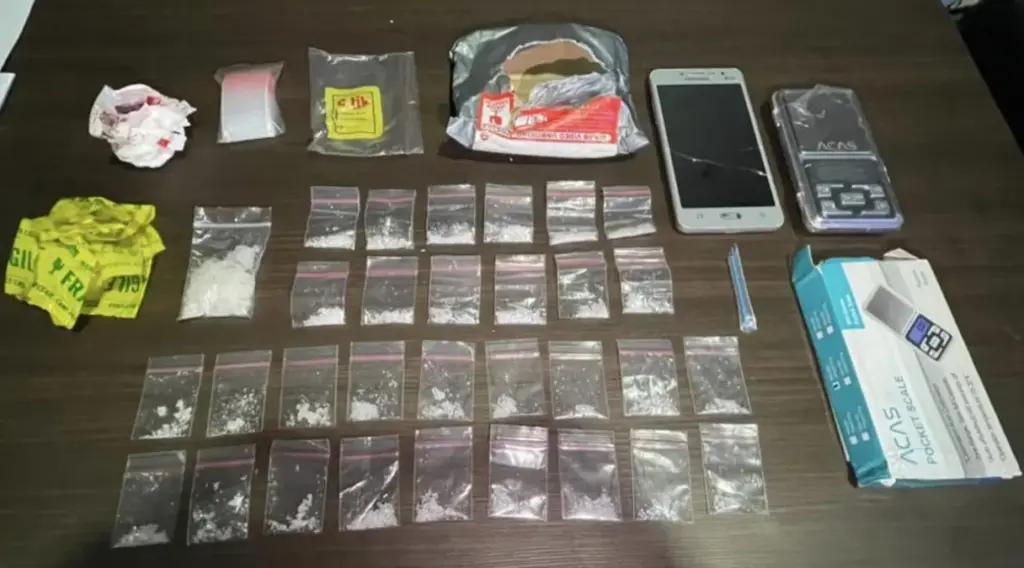 Polres Garut Tangkap Warga Tarogong Kidul, Puluhan Paket Sabu Siap Edar Disita istimewa