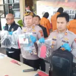 istimewa