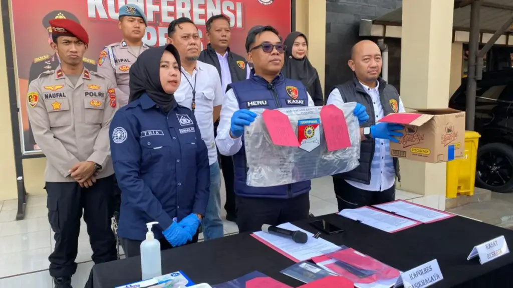 Buron Berbulan-bulan, Pembobol Toko di Sukaraja Tasikmalaya Akhirnya Ditangkap Polisi istimewa