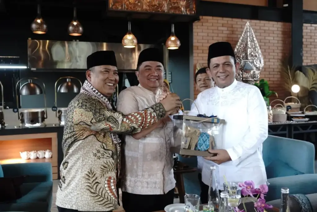 istimewa