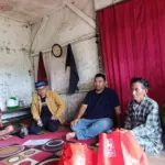 Yudha Anggora DPRD Garut Kunjungi Warga Miskin. (Feri/Radar Garut)