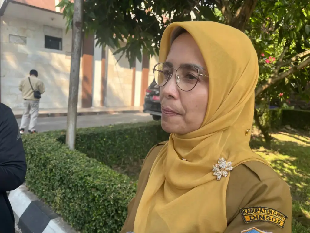 Pembangunan Sekolah Rakyat di Garut Masih Dikaji, Pemkab Tunggu Hasil Evaluasi Lahan Samarang dan Cikelet Kepala Dinas Sosial Kabupaten Garut, Marlinda Siti Hana. (Rizka/Radar Garut)