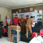 Anggota DPRD Garut, Yudha Puja Turnawan Lakukan Donor Darah Bersama PMI. (Feri/Radar Garut)