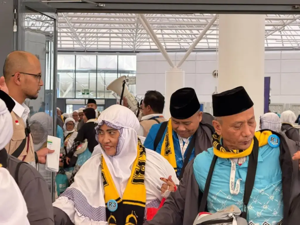 Ribuan Jemaah Haji Indonesia Gelombang Pertama Mulai Kembali ke Tanah Air istimewa