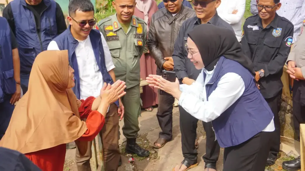 Lakukan Tinjauan Lapangan, Lola Pastikan Program BSPS di Garut Berjalan Optimal istimewa