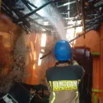 Rumah Permanen di Sucinaraja Garus Hangus Terbakar Api. (Istimewa)