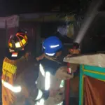 Dua Bangunan Ludes Terbakar Api di Kadungora, Garut. (Istimewa)