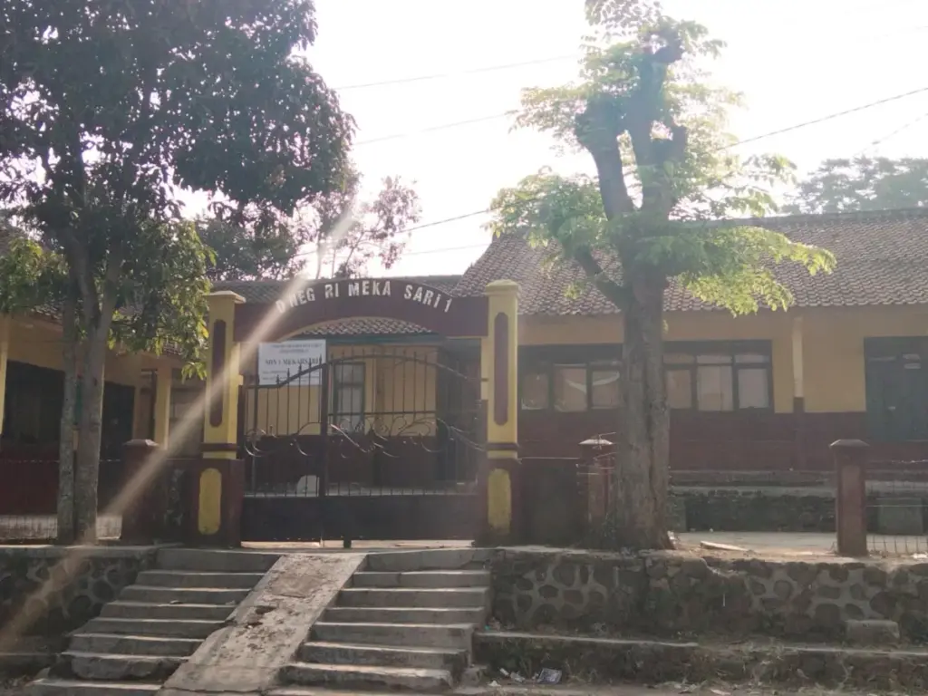 SDN 1 Mekarsari, Kecamatan Bayongbong, Garut. (Feri/Radar Garut)