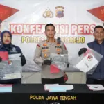 istimewa