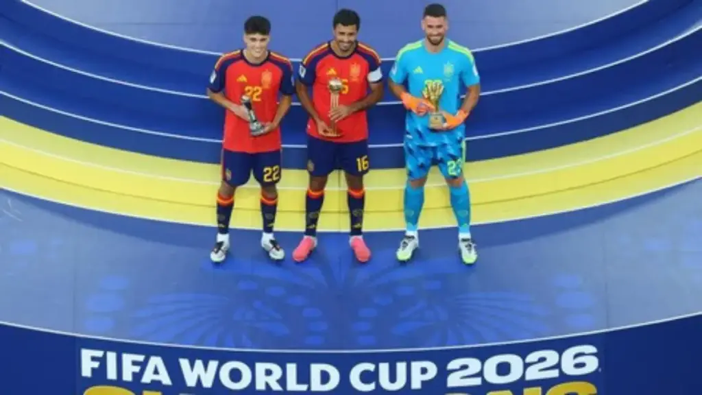 Spanyol Dominasi Piala Dunia 2026: Rodri, Simon, dan Cubarsi Borong Gelar Individu! (REUTERS/Mike Segar)