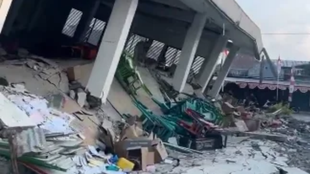 BNPB Siapkan Delapan Langkah Strategis Percepat Penanganan Gempa Flores (Disways)