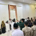 Bupati Garut Lantik 2 Kades Hasil PAW. (Rizka/Radar Garut)