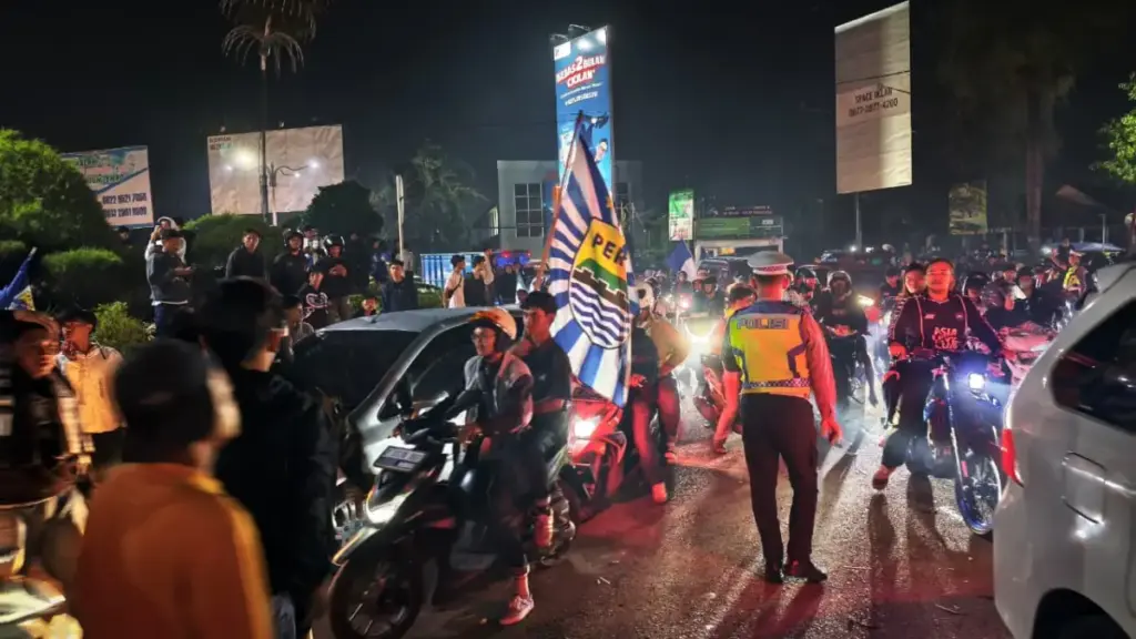 Polres Garut Siagakan Personel di Titik Nobar Final Piala Presiden Persib vs Persebaya Radar Garut