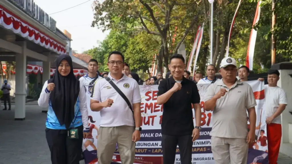 Semarak HUT ke-81 RI, Fun Walk dan Lomba Tradisional Perkuat Sinergi UPT se-Garut Raya istimewa