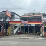 Salah satu Minimarket di Jalan Pembangunan Garut. (Rizka/Radar Garut)