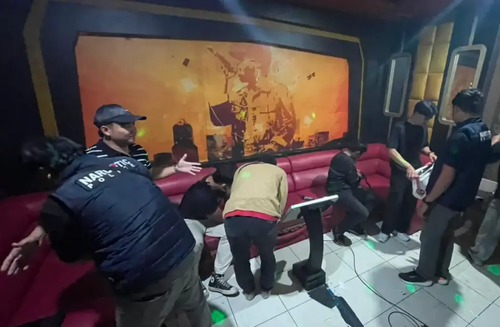 Razia Gabungan Sasar Tempat Hiburan Malam di Garut, Dua Orang Terindikasi Gunakan Narkoba istimewa