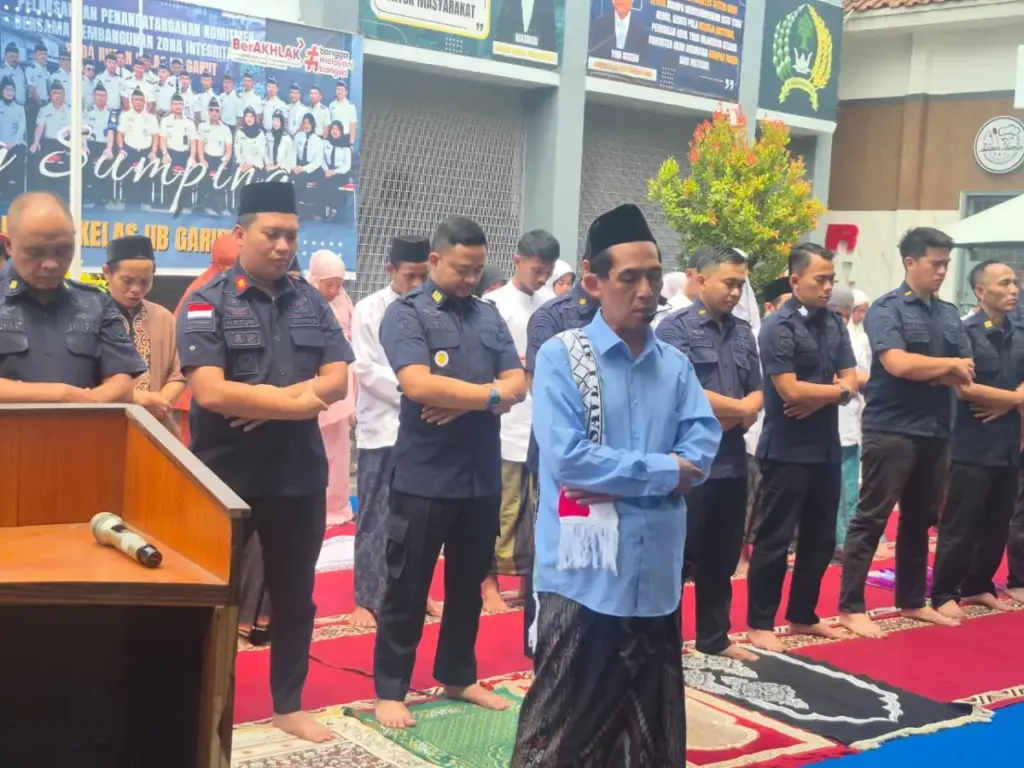 istimewa