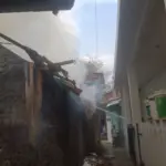 Rumah permanen ludes terbakar api di kelurahan Sukagalih, Kecamatan Tarogong Kidul, Garut. (Istimewa)