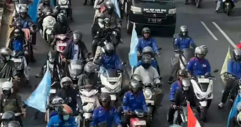 Puluhan Ribu Buruh Turun ke Jalan Tegaskan Aksi Damai Tanpa Muatan Politik (Istimewa)
