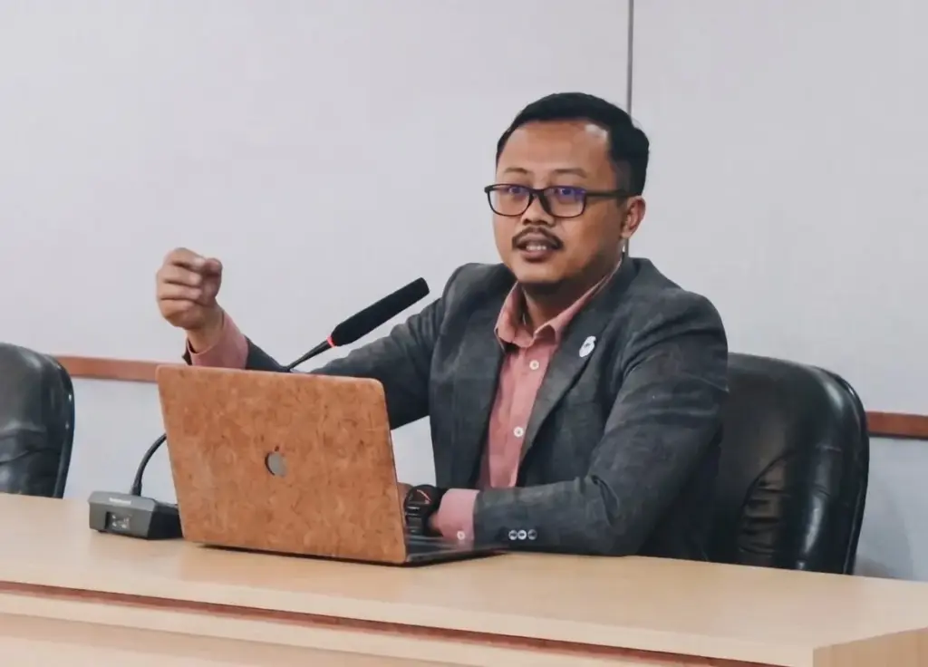 Leuweung Ruksak, Paru-Paru Sesak: Menagih Logika Ngarumat Jagat di Tanah Garut istimewa