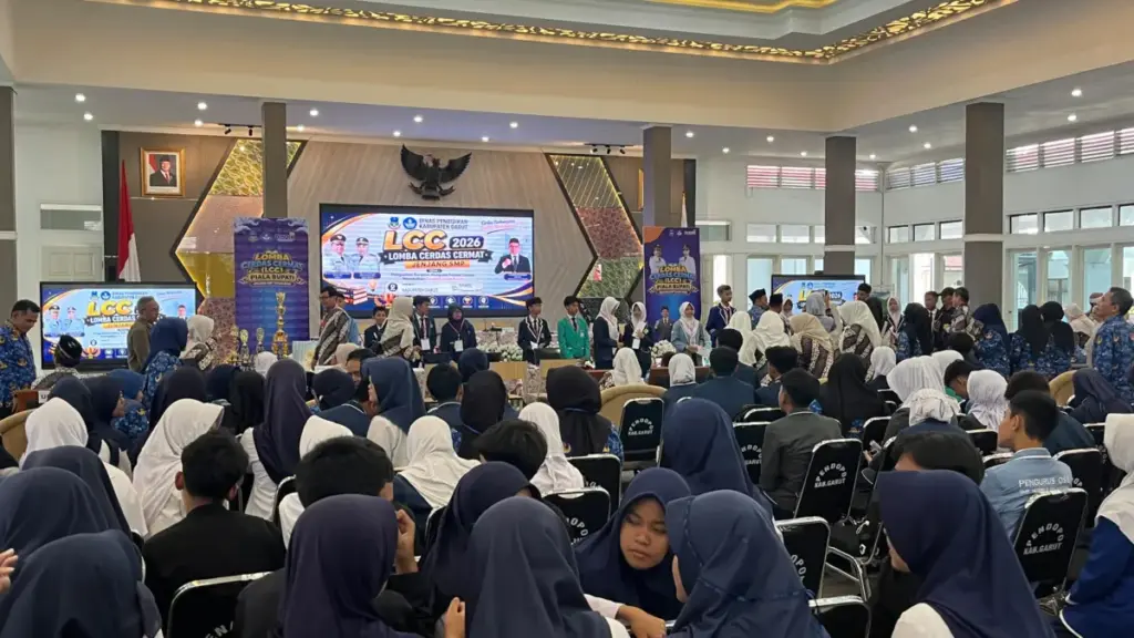 Disdik Garut Verifikasi 46 Ribu Data ATS dan APS, LCC-LCT hingga POPKAB Jadi Bagian Upaya Perkuat Pendidikan Disdik Gelar LCC tingkat Kabupaten Garut, guna tekan ATS dan APS di Garut. (Rizka/Radar Garut)
