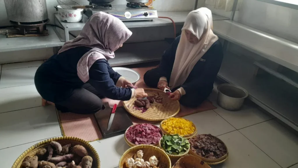 Senyum Perempuan Tani Garut di Balik Hangatnya Uap Geothermal Kamojang istimewa